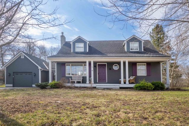 34 Hillcrest Road, Rutland City, VT 05701