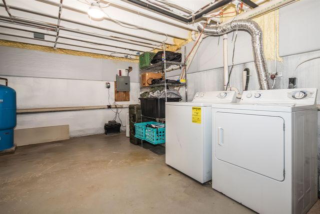 34 Hillcrest Road, Rutland City, VT 05701