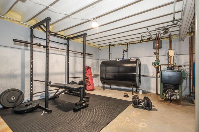 34 Hillcrest Road, Rutland City, VT 05701