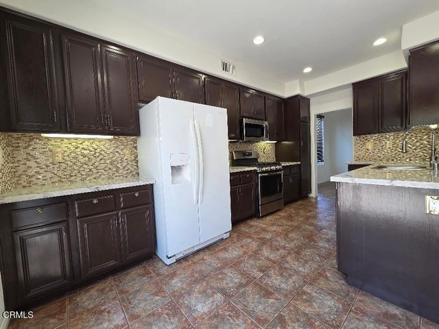 4440 Las Veredas Place, Camarillo, CA 93012