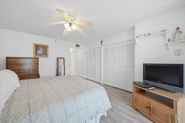 19111 VISTA BAY DRIVE 202, Indian Shores, FL 33785