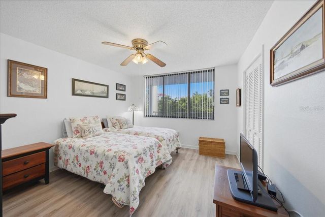 19111 VISTA BAY DRIVE 202, Indian Shores, FL 33785