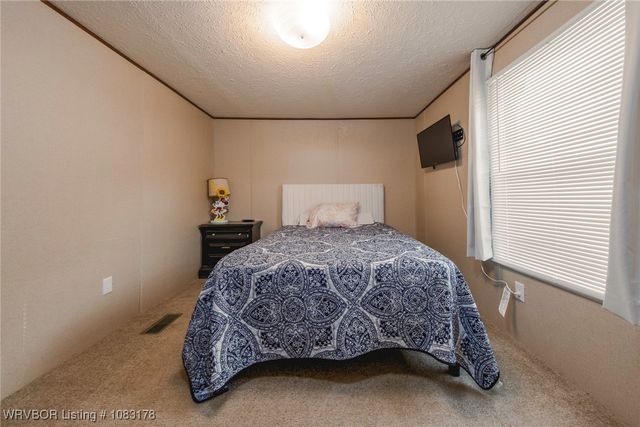 460912 1107 Road, Sallisaw, OK 74955