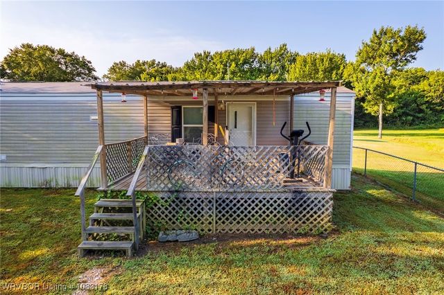 460912 1107 Road, Sallisaw, OK 74955