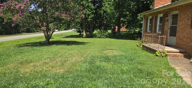 2553 Hickory Highway 2, Statesville, NC 28677