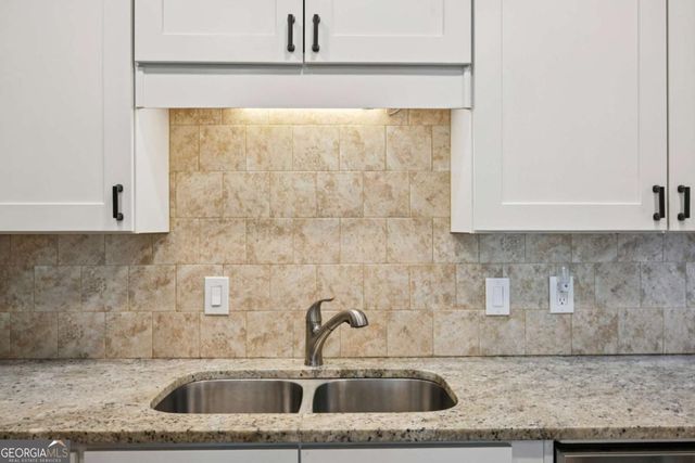 28214 Plantation Drive NE, Atlanta, GA 30324