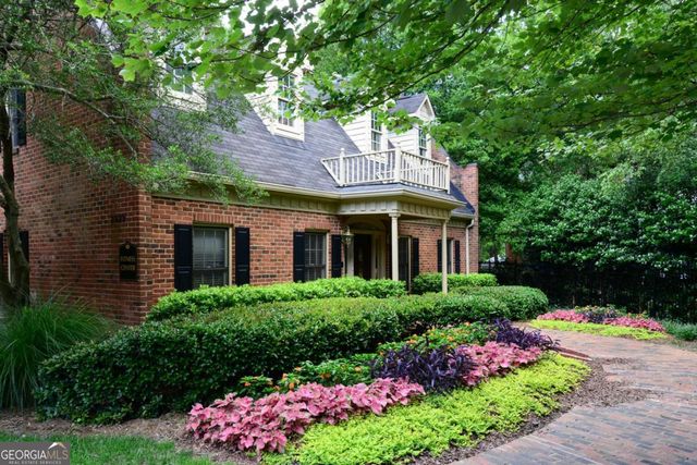 28214 Plantation Drive NE, Atlanta, GA 30324