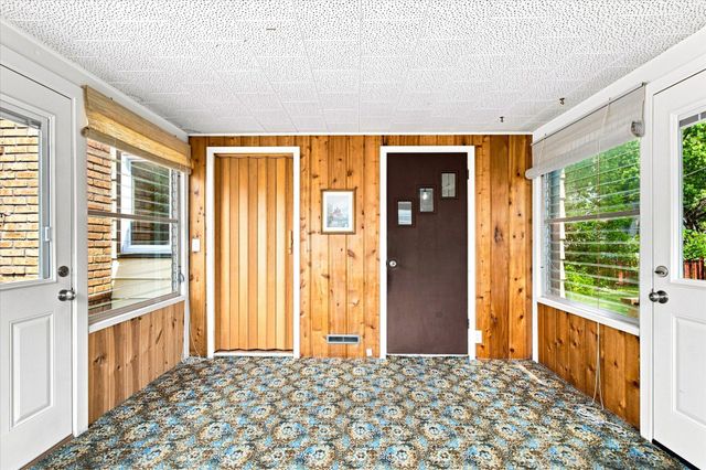 4909 W Upland Crest, Columbia Heights, MN 55421