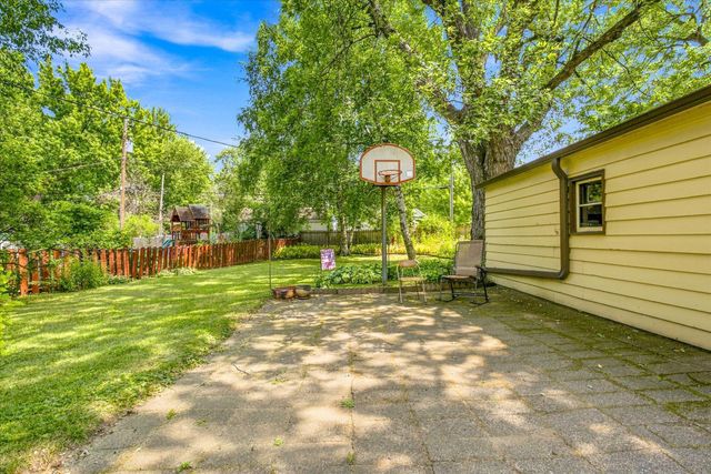 4909 W Upland Crest, Columbia Heights, MN 55421