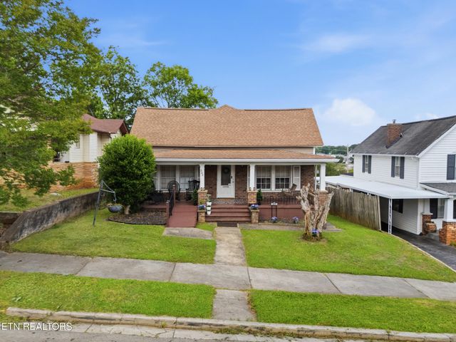 205 Kingston St, Lenoir City, TN 37771