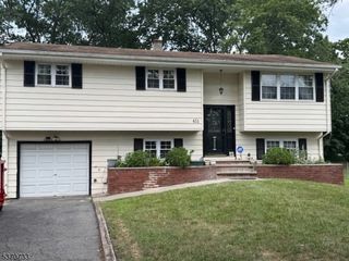 451 Hillside Ave, Piscataway Twp., NJ 08854