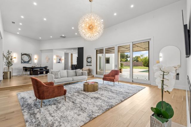 2171 Hogan Drive, Irving, TX 75038