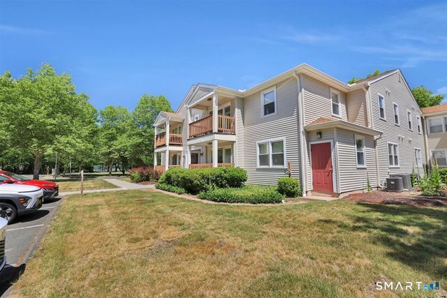 204 Ashmead Commons 204, Enfield, CT 06082