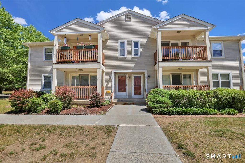 204 Ashmead Commons 204, Enfield, CT 06082