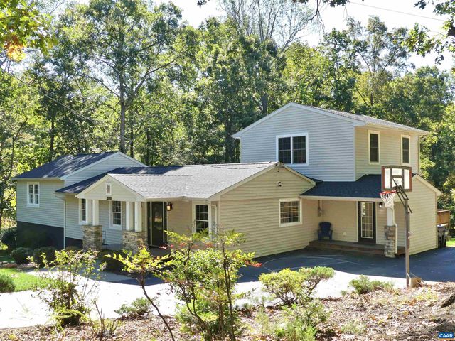 4599 WOODS EDGE CT, Troy, VA 22974