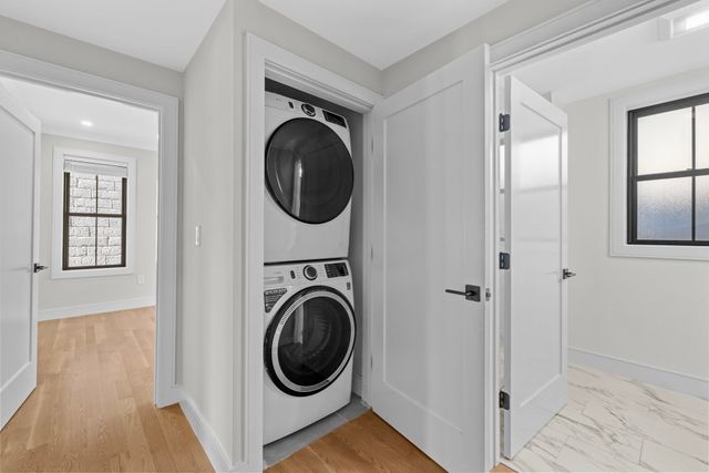 279 Lamartine St 2, Boston, MA 02130