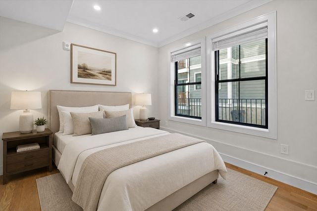 279 Lamartine St 2, Boston, MA 02130