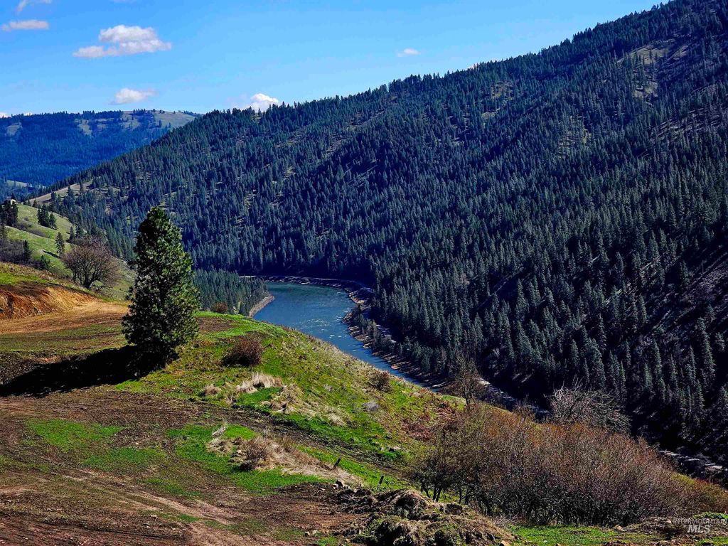 Lot 5 Quiet Hills Lane, Lenore, ID 83541