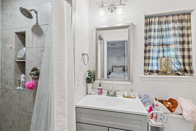 910 McCall Drive, Norman, OK 73072