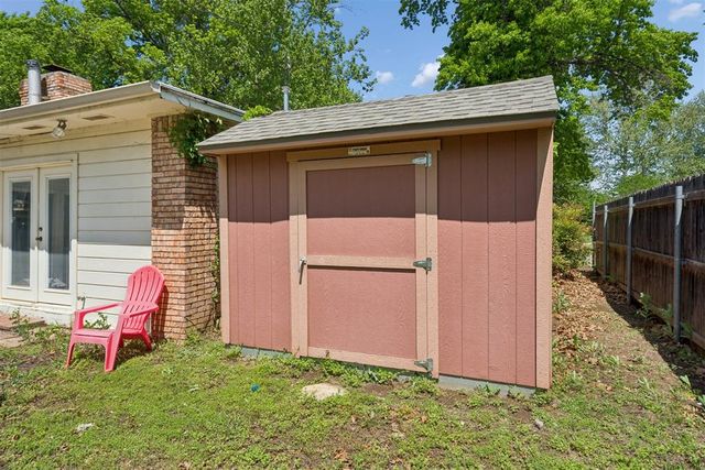 910 McCall Drive, Norman, OK 73072