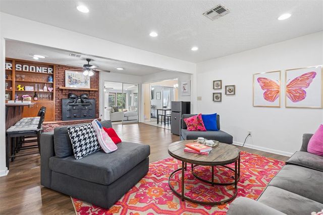 910 McCall Drive, Norman, OK 73072
