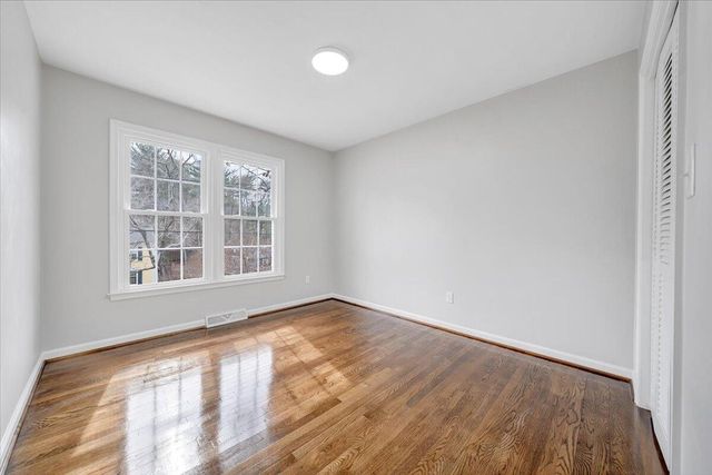 4121 White Dove LN, Roanoke, VA 24018