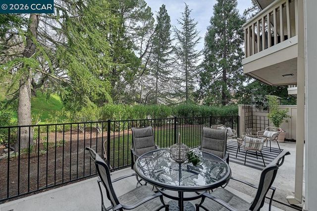 3437 Tice Creek Dr 1, Walnut Creek, CA 94595