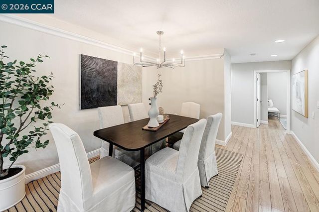 3437 Tice Creek Dr 1, Walnut Creek, CA 94595