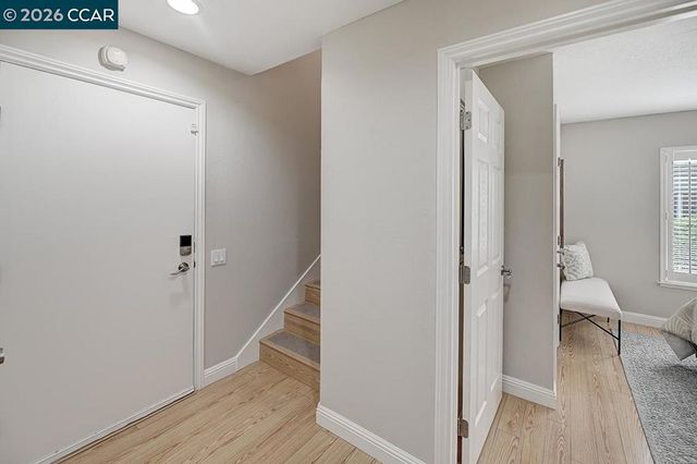 3437 Tice Creek Dr 1, Walnut Creek, CA 94595