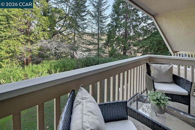 3437 Tice Creek Dr 1, Walnut Creek, CA 94595