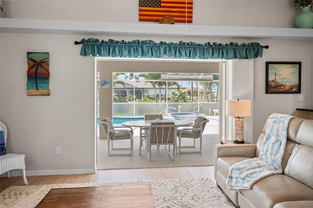 27 MARINER LANE, Rotonda West, FL 33947