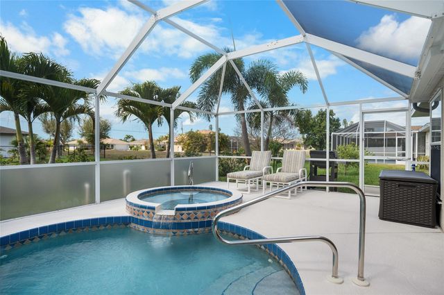 27 MARINER LANE, Rotonda West, FL 33947