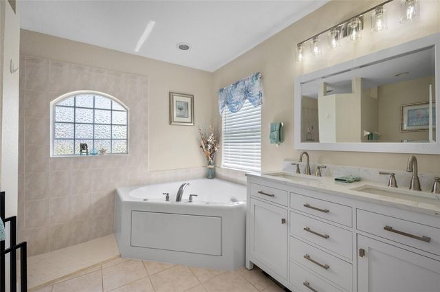 27 MARINER LANE, Rotonda West, FL 33947