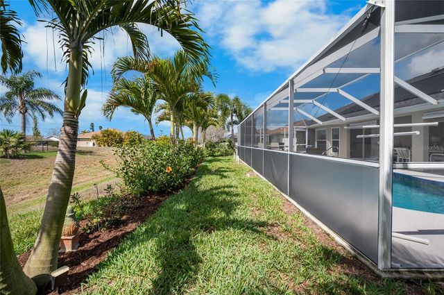 27 MARINER LANE, Rotonda West, FL 33947