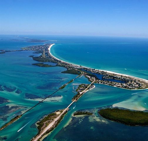 27 MARINER LANE, Rotonda West, FL 33947