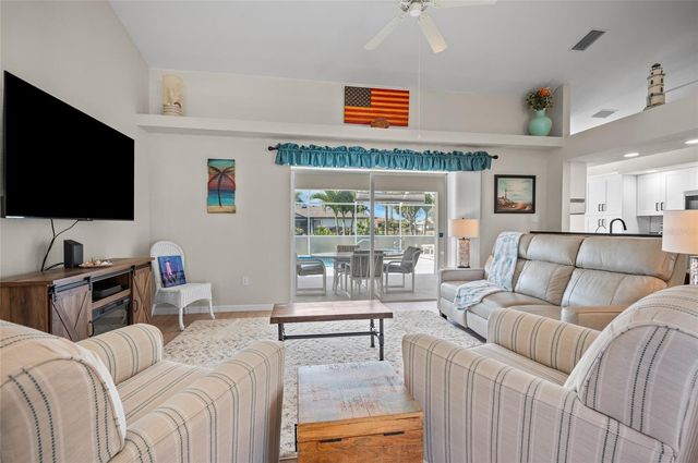 27 MARINER LANE, Rotonda West, FL 33947