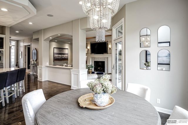 805 N 132 Avenue, Omaha, NE 68154