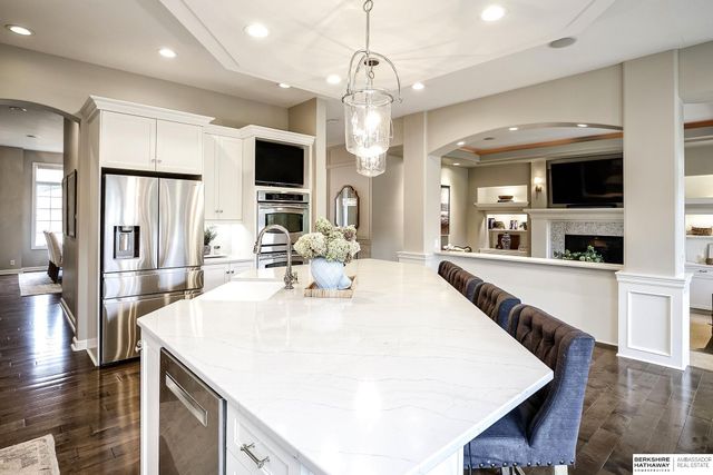 805 N 132 Avenue, Omaha, NE 68154