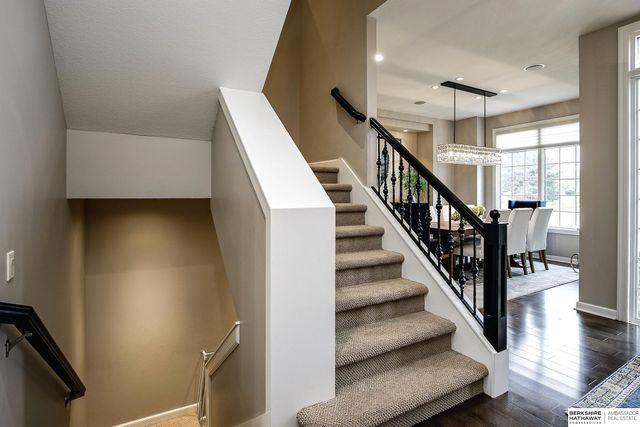 805 N 132 Avenue, Omaha, NE 68154