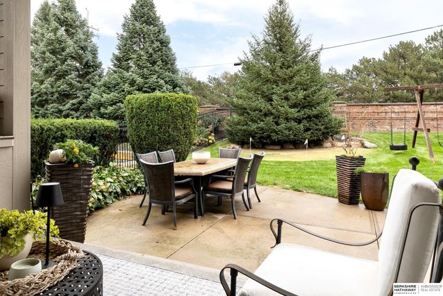 805 N 132 Avenue, Omaha, NE 68154