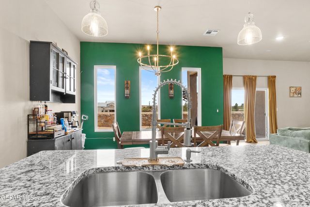 12061 Hidden Gardens Place, Socorro, TX 79927