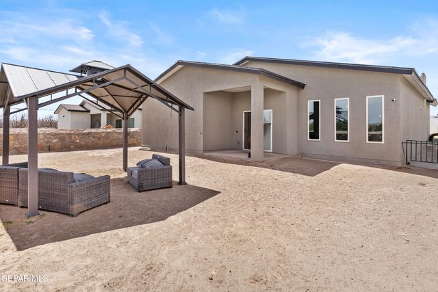 12061 Hidden Gardens Place, Socorro, TX 79927