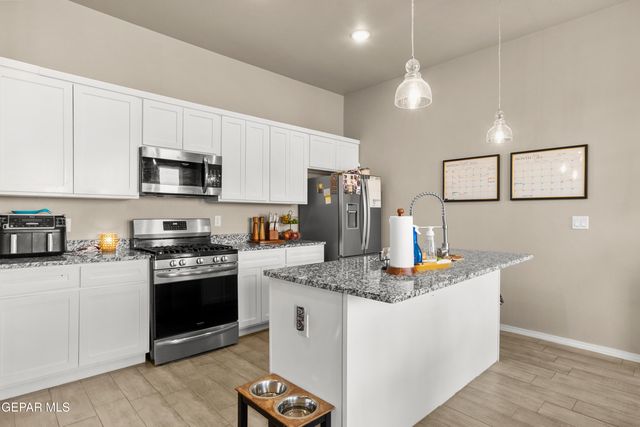 12061 Hidden Gardens Place, Socorro, TX 79927