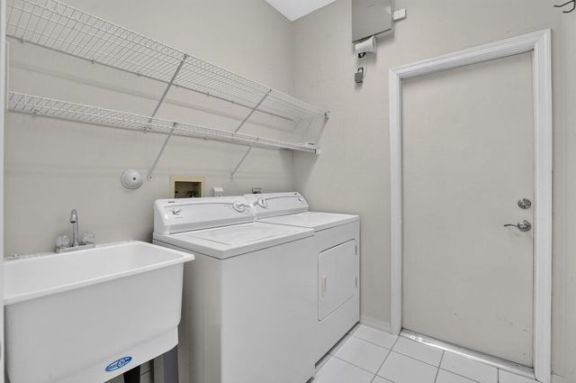 10031 Lexington Estates Boulevard, Boca Raton, FL 33428