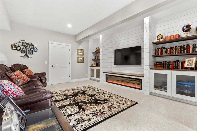 10963 Mystic Heights Trail, Mattawan, MI 49071