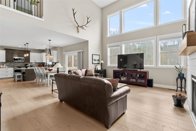 10963 Mystic Heights Trail, Mattawan, MI 49071