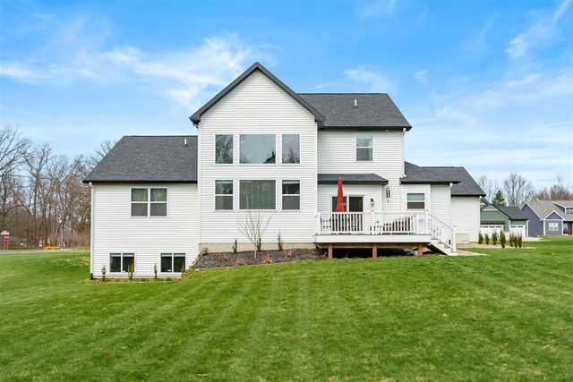 10963 Mystic Heights Trail, Mattawan, MI 49071