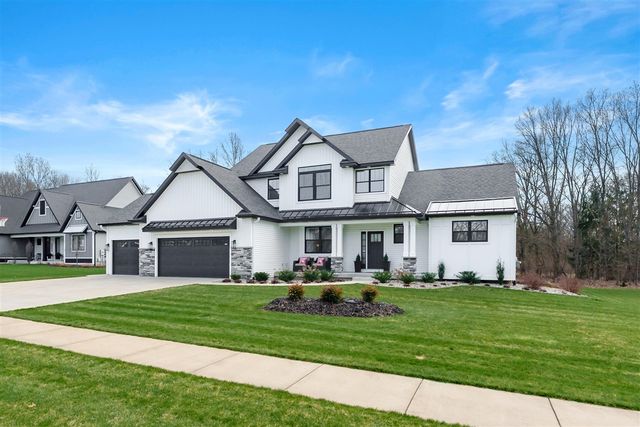 10963 Mystic Heights Trail, Mattawan, MI 49071