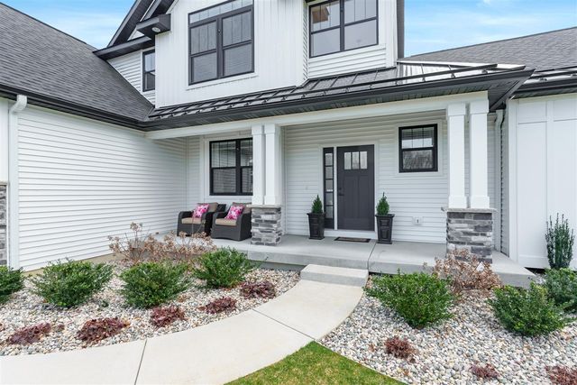 10963 Mystic Heights Trail, Mattawan, MI 49071