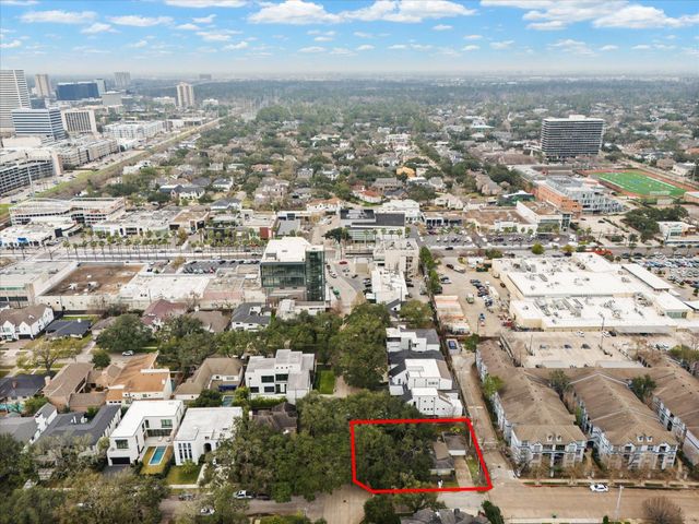 2739 Drexel Drive, Houston, TX 77027